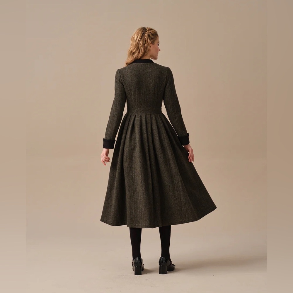 Linennaive Willow27 Green Wool Dress - Picture 6 of 7